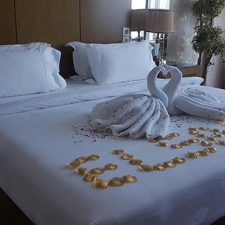 Edmond Hotel Brazzaville Exteriör bild